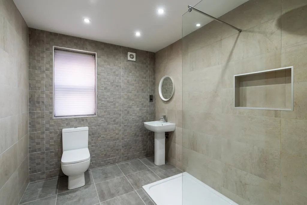 Bedroom 4 En-Suite